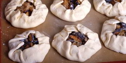 творожные галеты со сливами