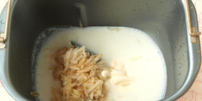 яблочный хлеб на молоке в хлебопечке