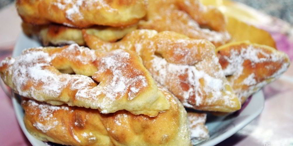 Рецепт хворост на кефире мягкий