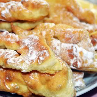 Хворост на кефире мягкий