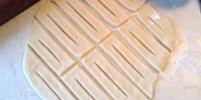 хворост на кефире пышный