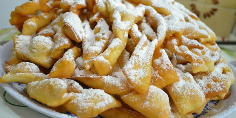 Рецепт хворост на кефире