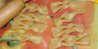 хворост слоистый, постный