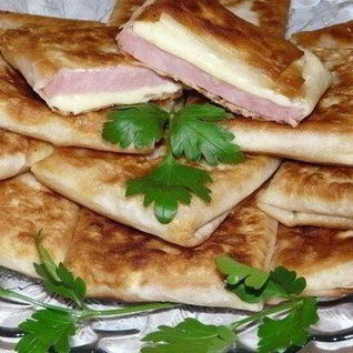 Конвертики с ветчиной и сыром