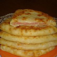 Рецепт Быстрые сырные лепешки
