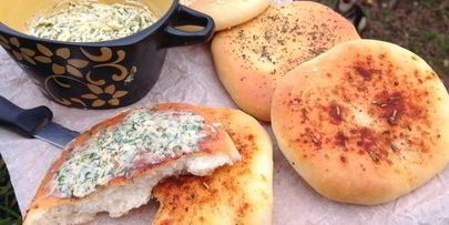 дрожжевые лепешки