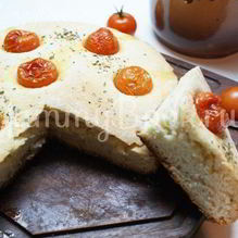 Рецепт Фокачча с помидорами черри