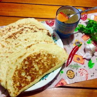 Картофельные лепешки с творогом и зеленью