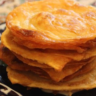 Катлама-жаренные слоенные лепешки