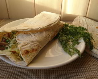 Конверт из пшеничной лепешки