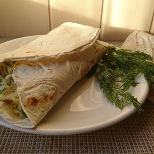 Конверт из пшеничной лепешки