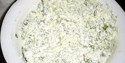 лепешки на простокваше весенние с творогом и зеленью