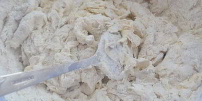 лепешки с горохово-чесночной начинкой