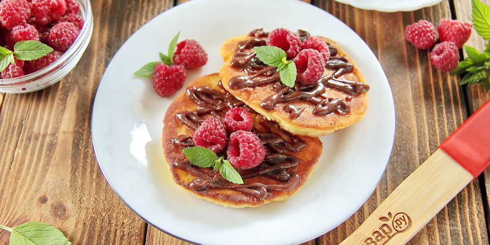 Рецепт лепешки с малиной и рикоттой