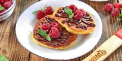 лепешки с малиной и рикоттой