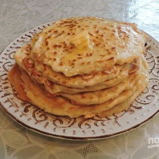 Лепешки с сыром на кефире на сковороде