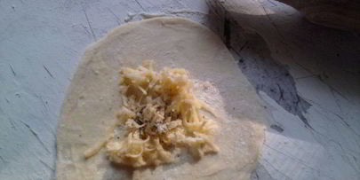 лепешки с сыром