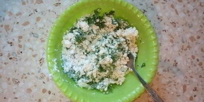 лепешки с творогом и кинзой