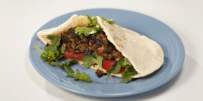 пита с фасолевыми котлетами