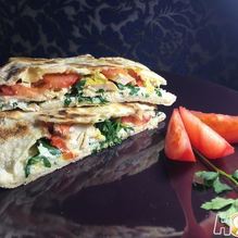 Рецепт Пита с курицей, сыром и овощами