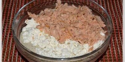 пита с салатом из рукколы и горбуши