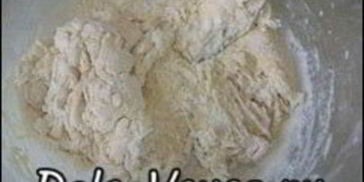 пресная лепешка на кислом молоке