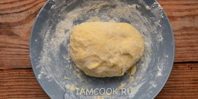 сметанные лепешки без дрожжей в духовке