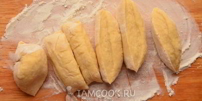 сметанные лепешки без дрожжей в духовке