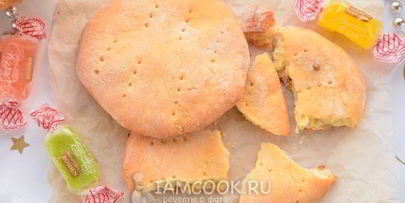 сметанные лепешки без дрожжей в духовке