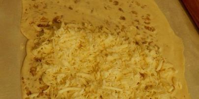 сырно-ореховая лепешка