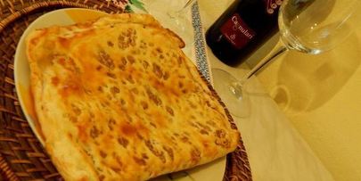 сырно-ореховая лепешка