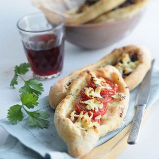 Турецкие лепешки с начинкой