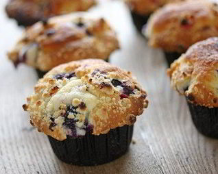 Чернично-апельсиновые маффины