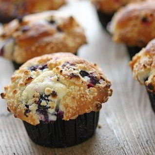 Чернично-апельсиновые маффины