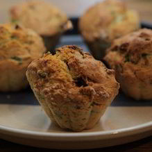 Рецепт Кукурузные маффины с зеленым луком и чили