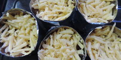 куриные маффины с гречкой и грибами