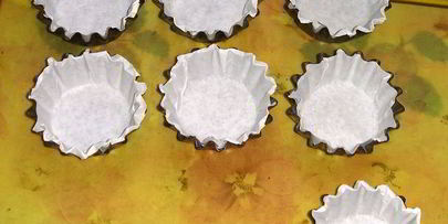 маффины бисквитные с молочно-белым шоколадом