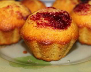 Маффины Бомбочки с вареньем