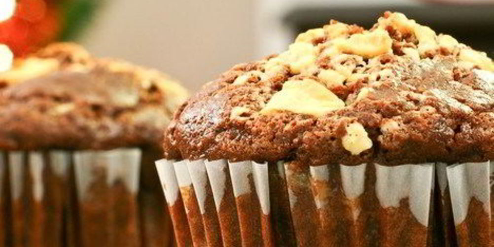 Рецепт маффины из горького шоколада с фундуком и фисташками