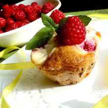 Рецепт Маффины с шоколадом и малиной