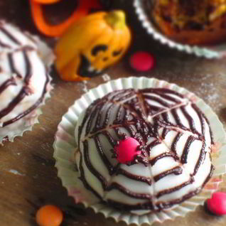 Маффины с тыквой, грушей и шоколадом Хэллоуин