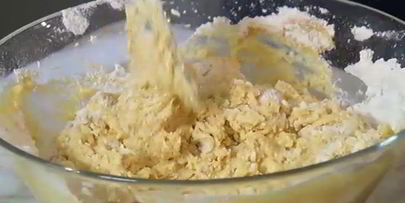 малиновые маффины