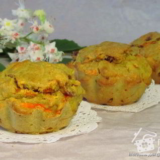 Морковно-овсяные маффины с финиками