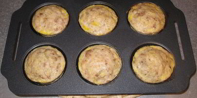 мясные маффины с овощной начинкой