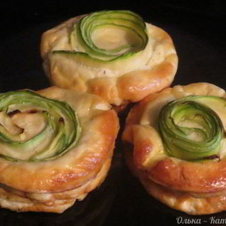 Омлетные маффины с кабачком