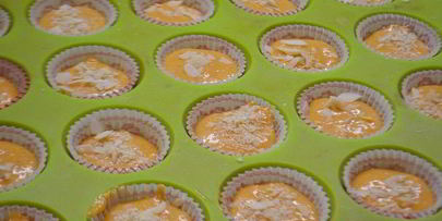 тыквенные маффины с кремом монстрики