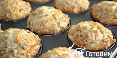 яблочные маффины с овсяной посыпкой