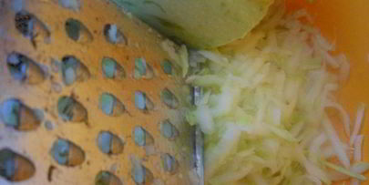 кабачковые оладьи с шампиньонами