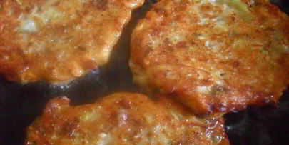 кабачковые оладьи с шампиньонами