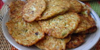 кабачковые оладьи с шампиньонами